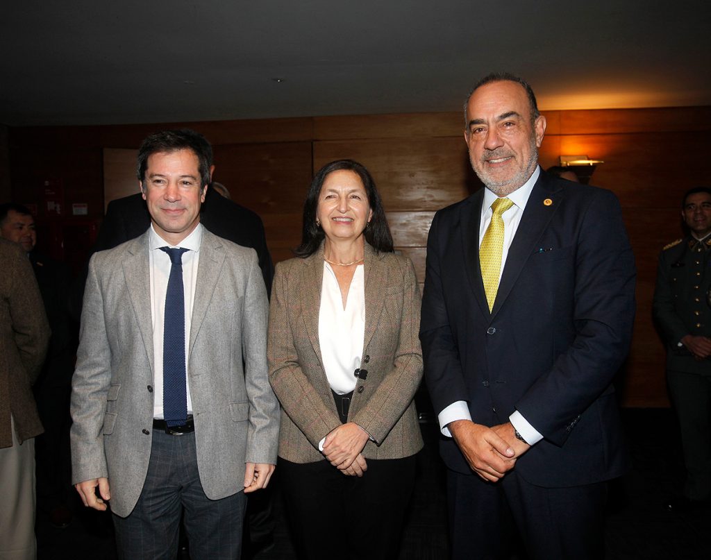 Lucas-Palacios-rector-Inacap-Claudia-Peirano-rectora-UST-y-Claudio-Ruff-UBO